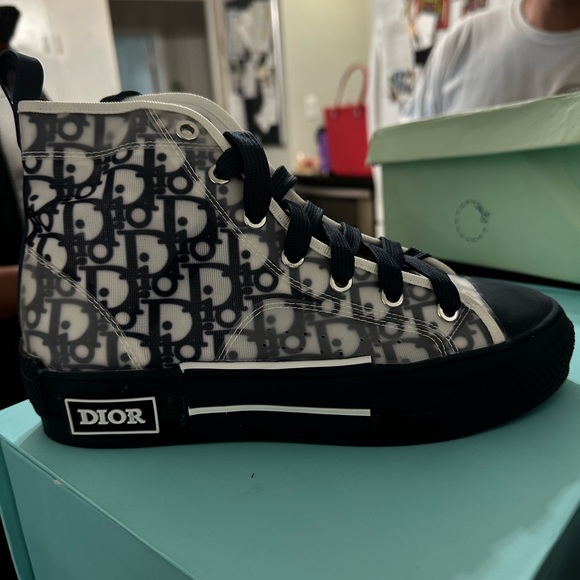 New different sizes - Picture 3 of 3
